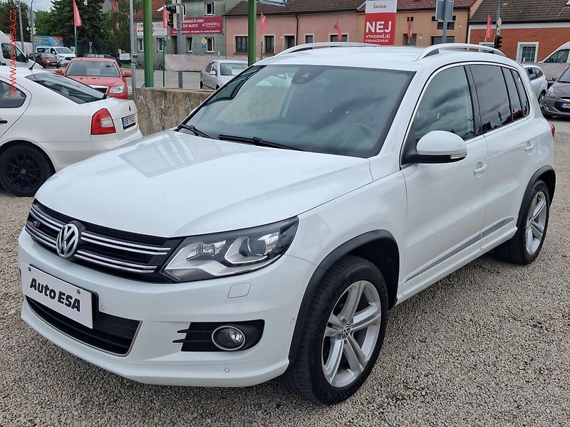 Volkswagen Tiguan (2014) 2.0TDi 4x4, DSG, park. kamera - fotka 3 z 25