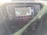 Volkswagen Passat 2.0TDI,95TKM,MAX VÝBAVA,MASÁŽE - náhled 14