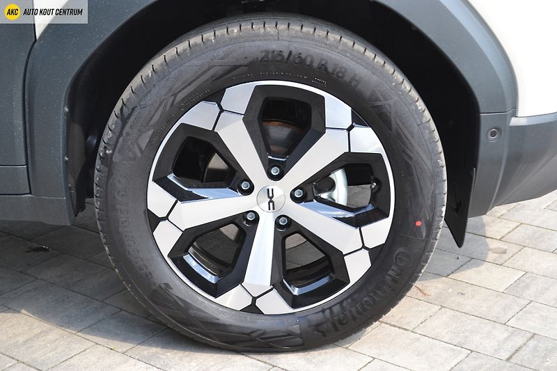 Dacia Duster NEW  JOURNEY  MHEV TCe 130 - fotka 11 z 59