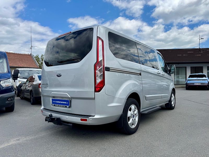 Ford Tourneo Custom (2018) Trend 2.0 TDCI 8 MÍST -CZ- DPH - fotka 5 z 27