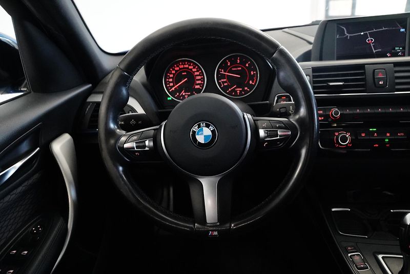 BMW Řada 1 - fotka 16 z 26