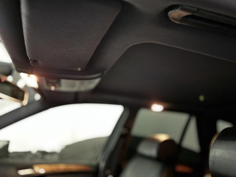 BMW X5 (2005) 4.8 IS V8,JEDINEČNÁ MOTORIZACE - fotka 23 z 33