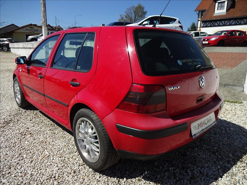 Volkswagen Golf IV 1,6i 77kW - fotka 5 z 44