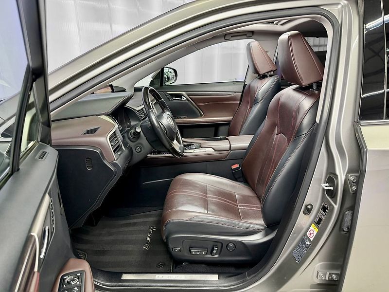 Lexus RX 450h h e-CVT AWD LUXURY, ACC, EL. Š - fotka 10 z 34