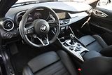 Alfa Romeo Giulia 2,0 VELOCE 16V 206kW AT8-Q4 - náhled 9