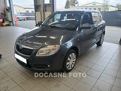 Škoda Fabia (2010) 1.9 TDi, Ambiente, AC - fotografie inzerátu