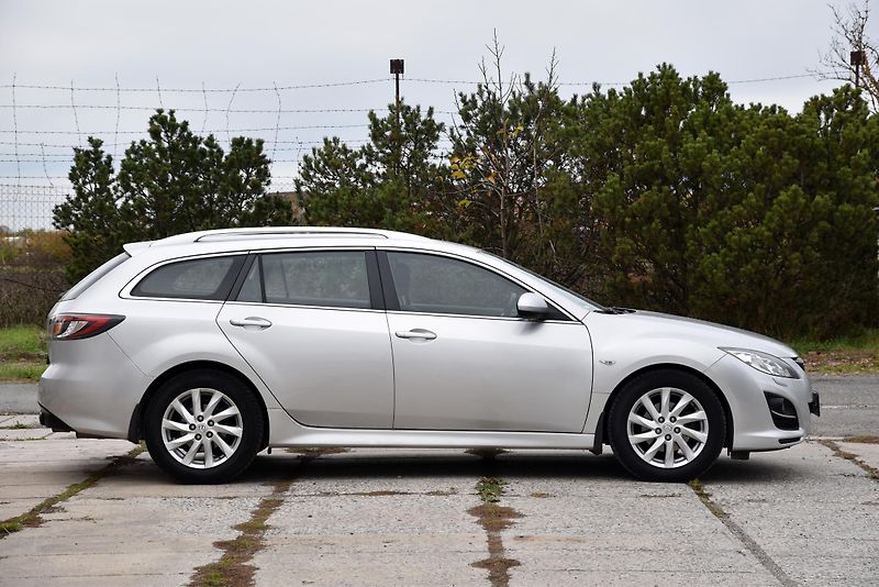 Mazda 6 MZR 2.0 DISI A/T,KLIMA,TEMP,AL - fotka 2 z 39