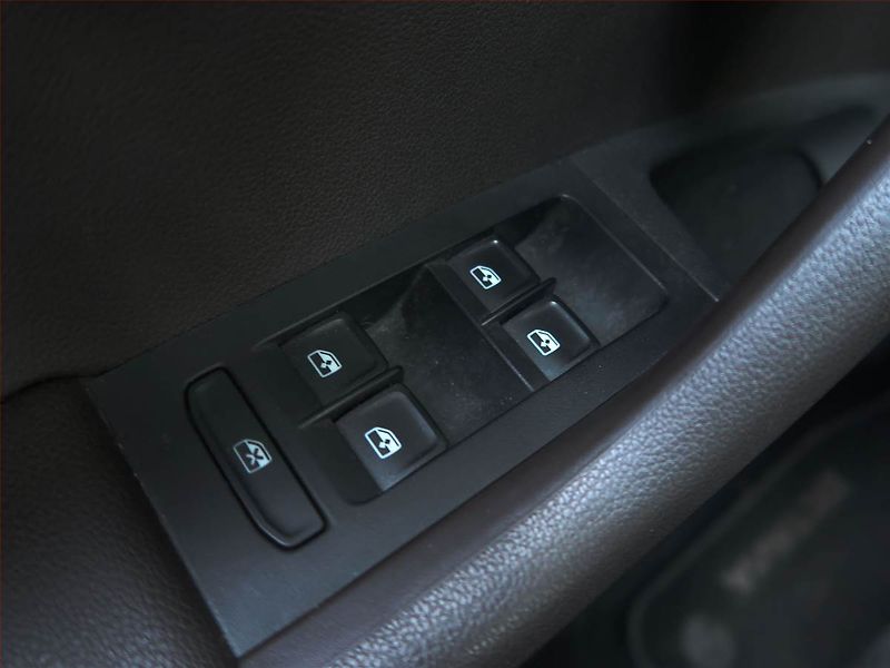 Škoda Octavia (2017) Laurin&Klement 2.0 TDI, 4X4 - fotka 18 z 18