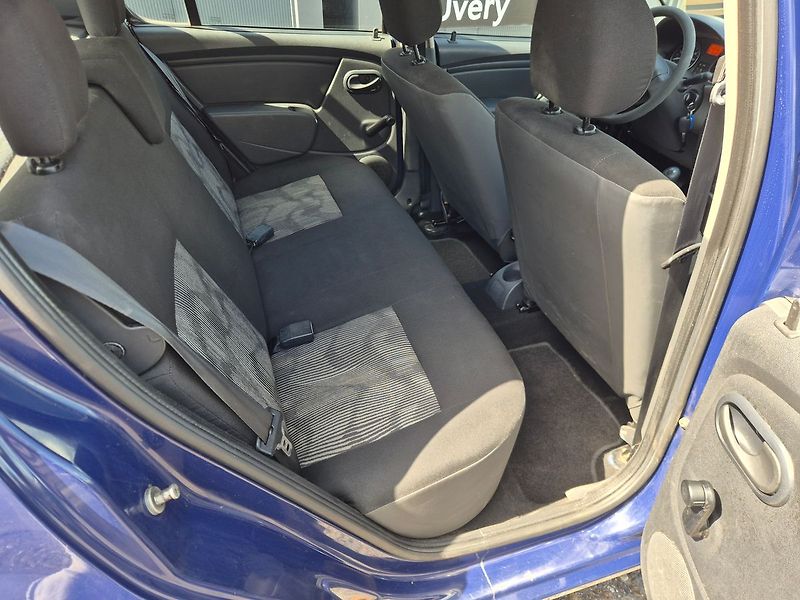 Dacia Sandero 1.4MPi 55kW, končí STK - fotka 16 z 18