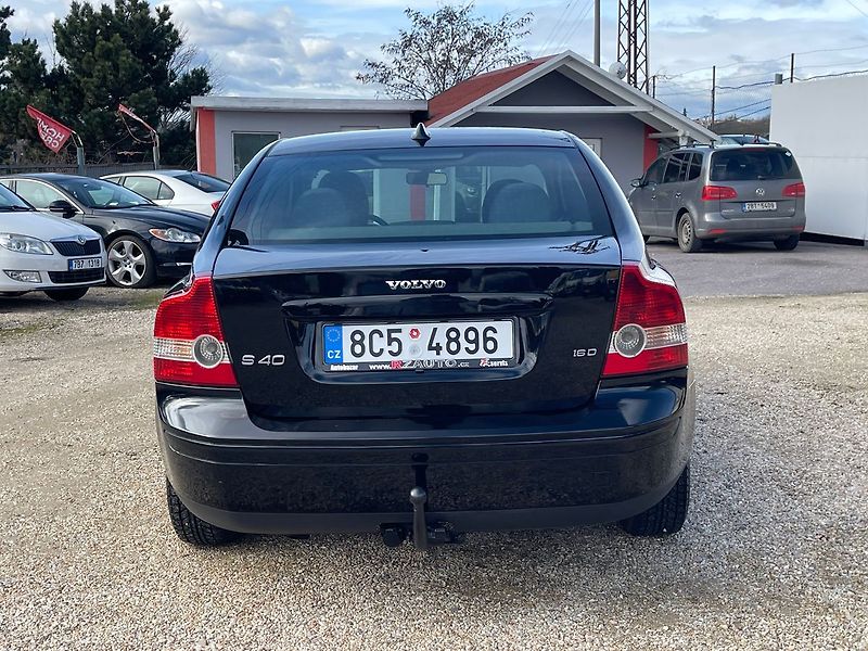Volvo S40 1.6D 80kw*VYHŘEV.SED*NOVÁ STK* - fotka 4 z 31