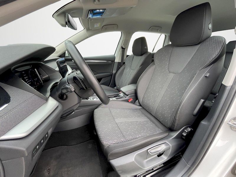 Škoda Octavia (2023) 2.0 TDI 110kW DSG Style Plus c - fotka 25 z 33