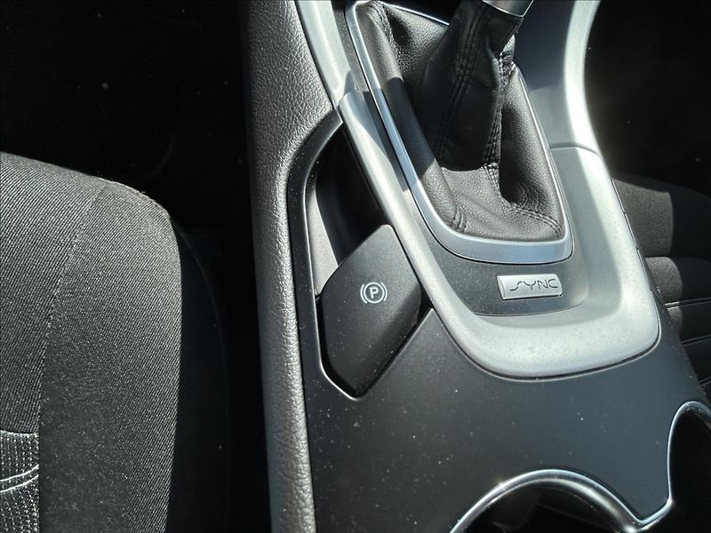 Ford Mondeo 2,0 TDCi 110kW,Led,Navi,ACC,Al - fotka 13 z 40