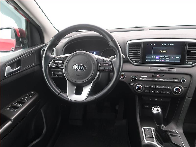 Kia Sportage (2019) 1.6 CRDi, 4X4, Serv.kniha - fotka 7 z 19