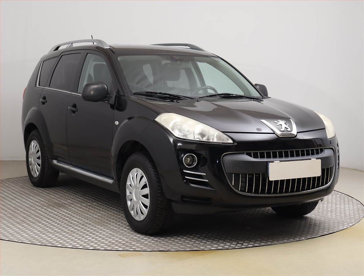 Peugeot 4007 2.2 HDI, 4X4, 7 míst