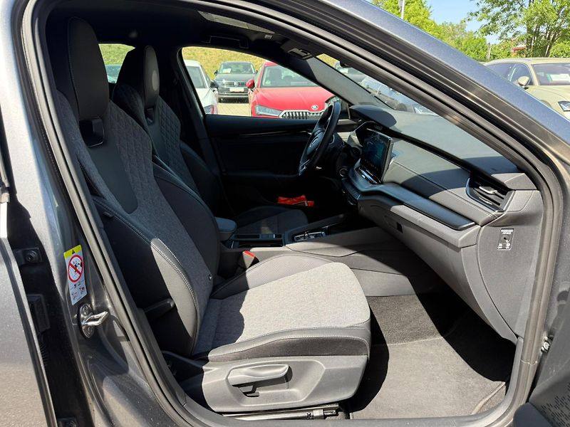Škoda Octavia Sportline 2.0 TDI 110kw DSG - fotka 9 z 26