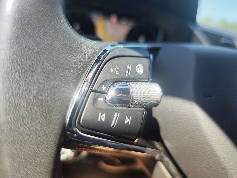 Škoda Superb 2.0 TDI/147kW 4x4 L&K DSG - fotka 30 z 39