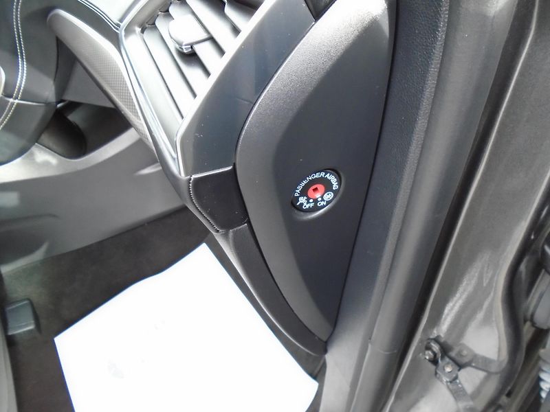 Ford Galaxy 2.5 Durarec FHEV Vignale 7míst - fotka 39 z 46