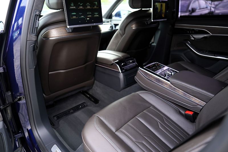Audi A8 50 TDI Quattro 210 Kw/B&O/Matr - fotka 37 z 49