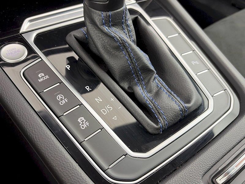 Volkswagen Arteon (2024) R 2.0 TSI 235kW 4Motion DSG - fotka 25 z 35