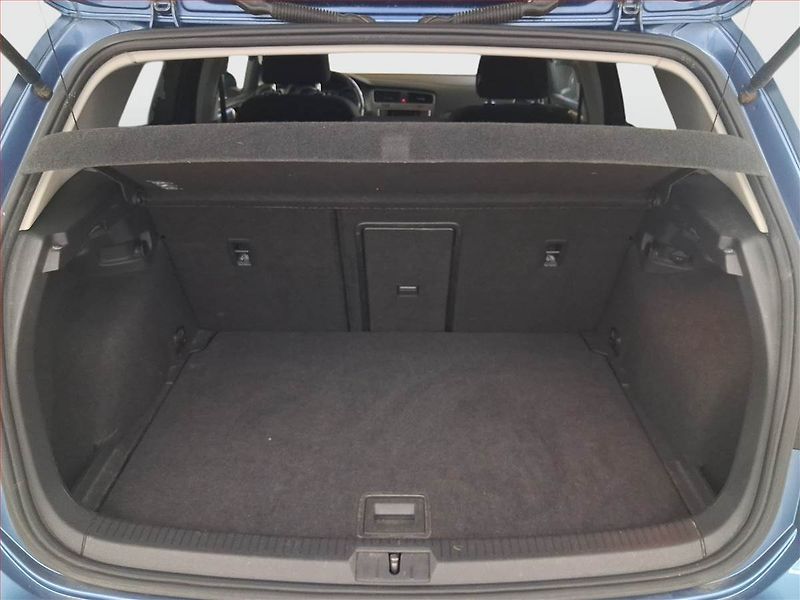 Volkswagen Golf (2013) Comfortline 1.6 TDI - fotka 13 z 15