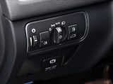 Volvo XC60 2,0 D4 120kW Momentum AUT - náhled 16
