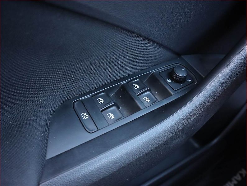 Škoda Kamiq (2021) Ambition 1.0 TSI, Serv.kniha - fotka 13 z 19
