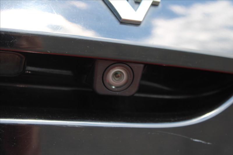 Volvo V40 2,0 D3  R-DESIGN,AUTOMAT - fotka 35 z 36