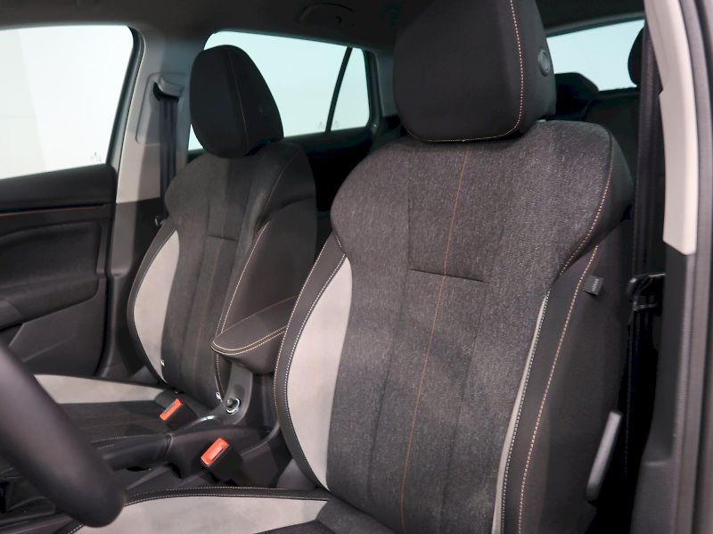 Škoda Scala (2025) TOP SELECTION 1.0TSI 85KW - fotka 14 z 39