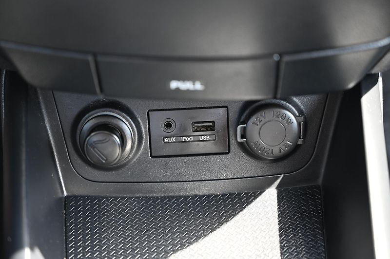 Hyundai i30 1.4 80KW Edition+  LPG 6/2010 - fotka 15 z 36