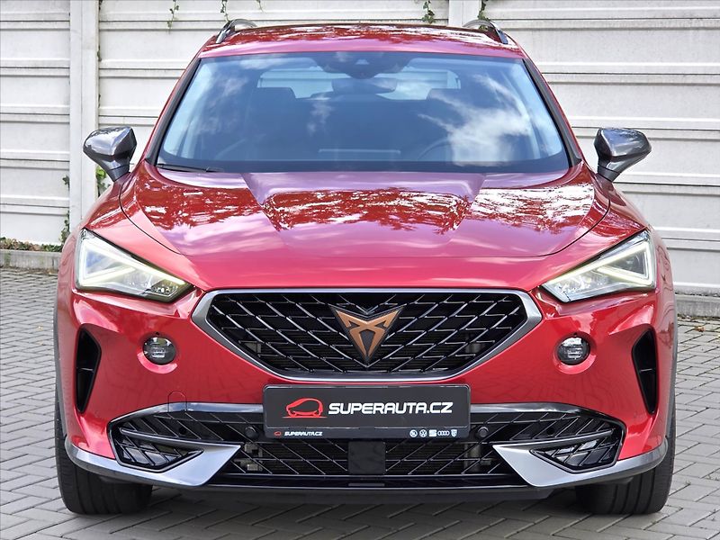 Cupra Formentor 1,5 TSi DSG LED Matrix TZ Záru - fotka 2 z 15
