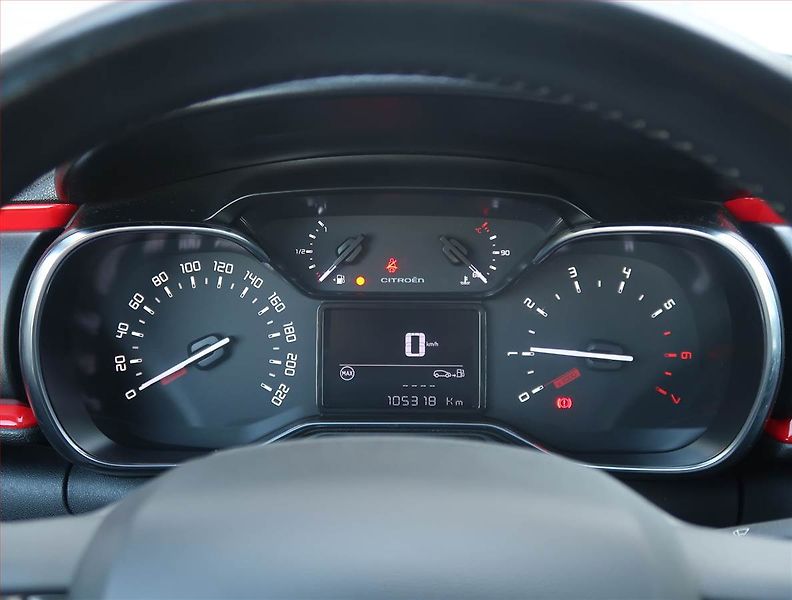 Citroën C3 (2019) 1.2 PureTech, ČR,1.maj - fotka 11 z 22