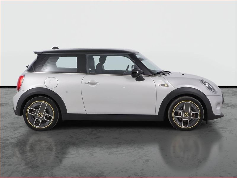 Mini Ostatní (2020) Cooper SE 32 kWh, SoH 96% - fotka 6 z 19