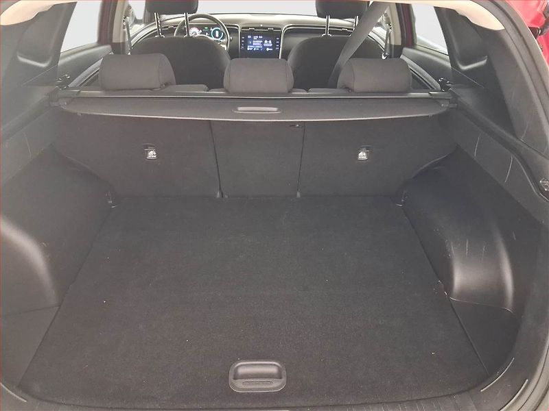 Hyundai Tucson (2021) 1.6 T-GDI - fotka 14 z 24
