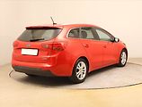 Kia Ceed (2015) 1.6 CRDi, Navi, Park. senzory - náhled 4