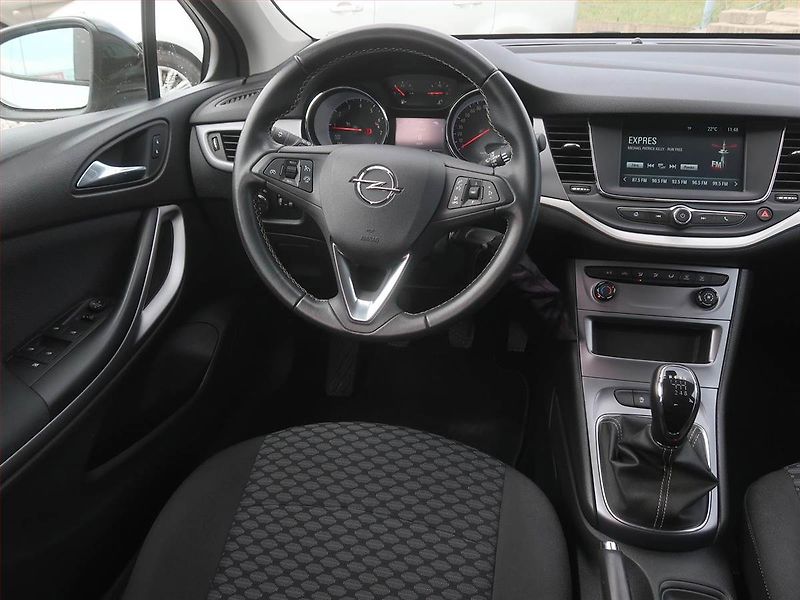 Opel Astra (2021) 1.2 Turbo, Navi, Tempomat - fotka 7 z 14