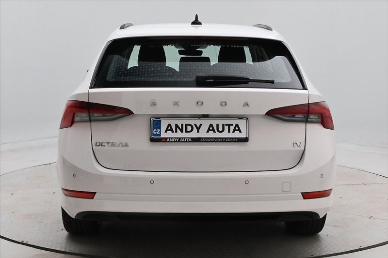Škoda Octavia 1,4 TSI iV 110 kW DSG Ambition - fotka 6 z 30