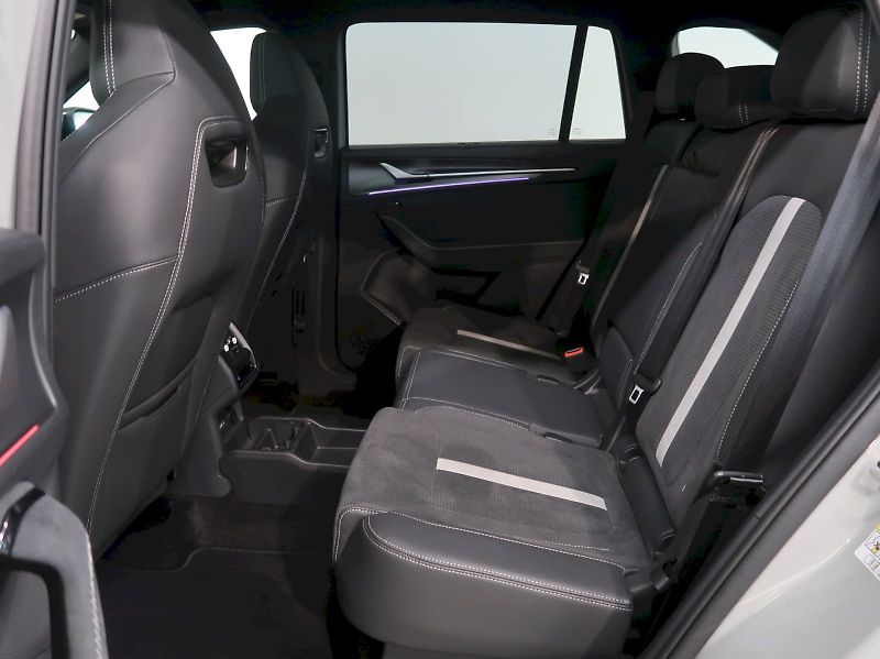 Škoda Kodiaq (2026) SPORTLINE 2.0TDI 142KW 4x4 DSG - fotka 18 z 49