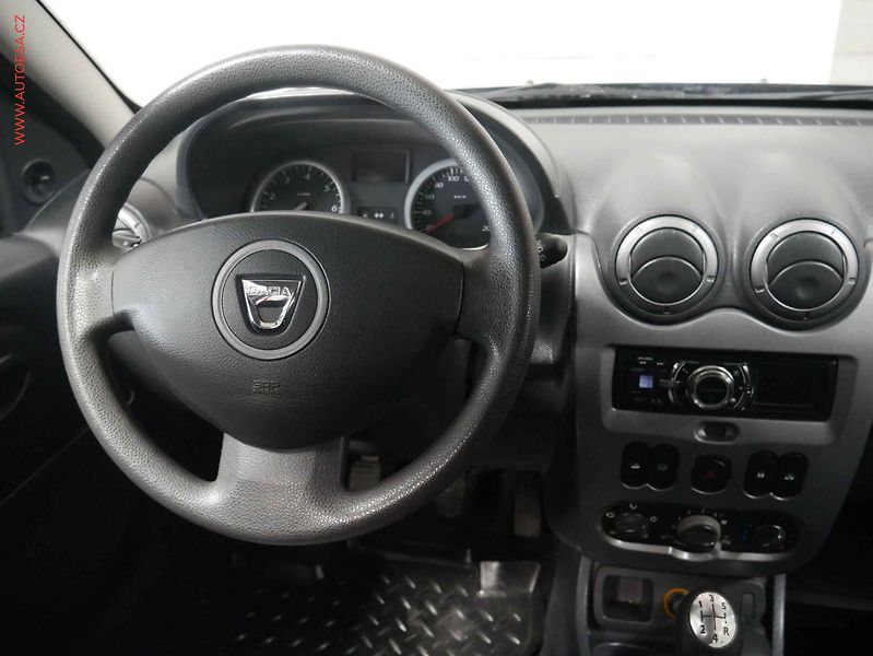 Dacia Duster (2011) 1.6i, ČR, STK3/28 - fotka 13 z 17