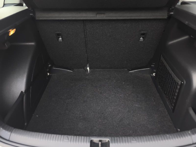 Škoda Rapid 1.0 TSi Ambition - fotka 17 z 23