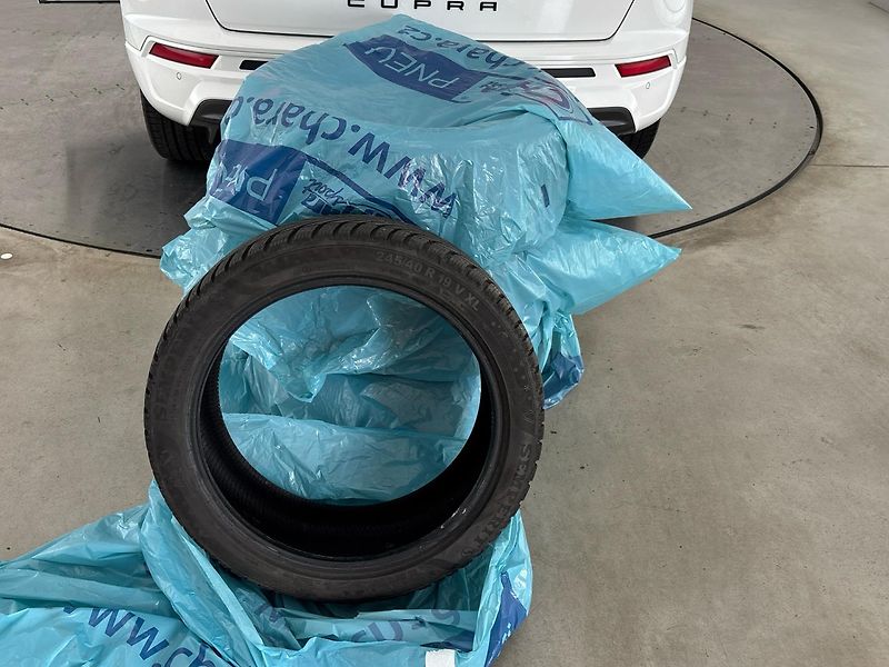 Cupra Ateca 4Drive DSG - fotka 28 z 29
