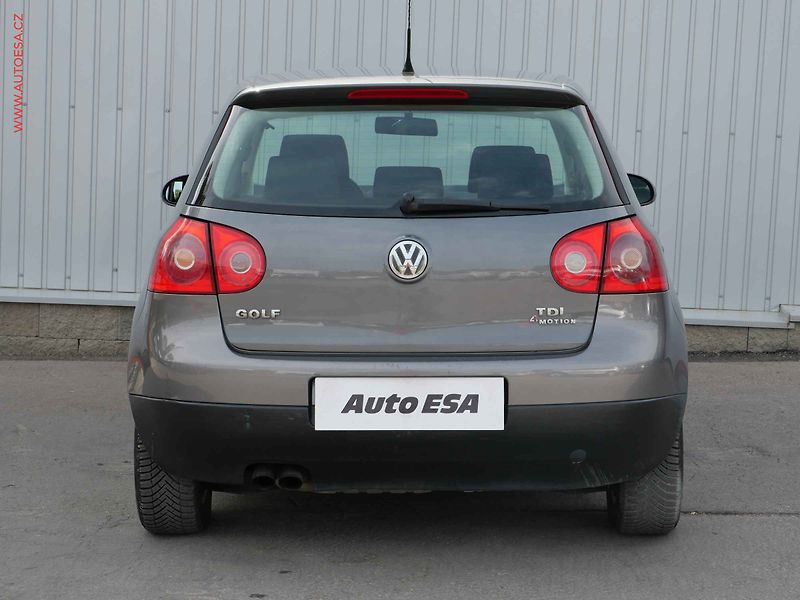 Volkswagen Golf (2006) 1.9 TDi 4x4, AC, temp. STK6 - fotka 5 z 16