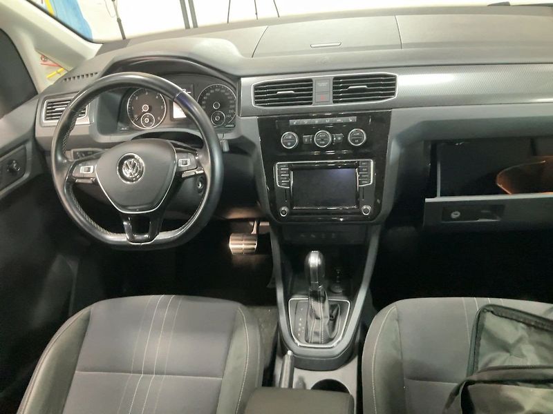 Volkswagen Caddy (2016) 2.0 TDI Alltrack 4Motion DSG - fotka 8 z 13