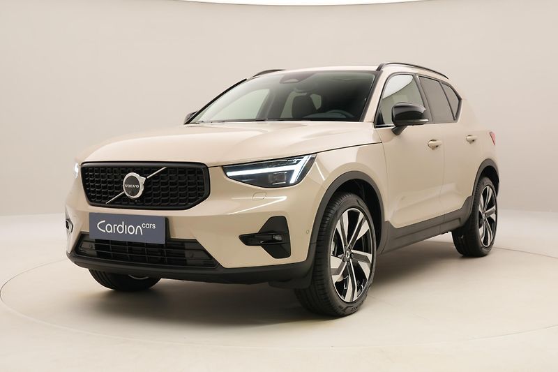 Volvo XC40 (2026) B3 AUT DARK ULTRA - fotografie inzerátu