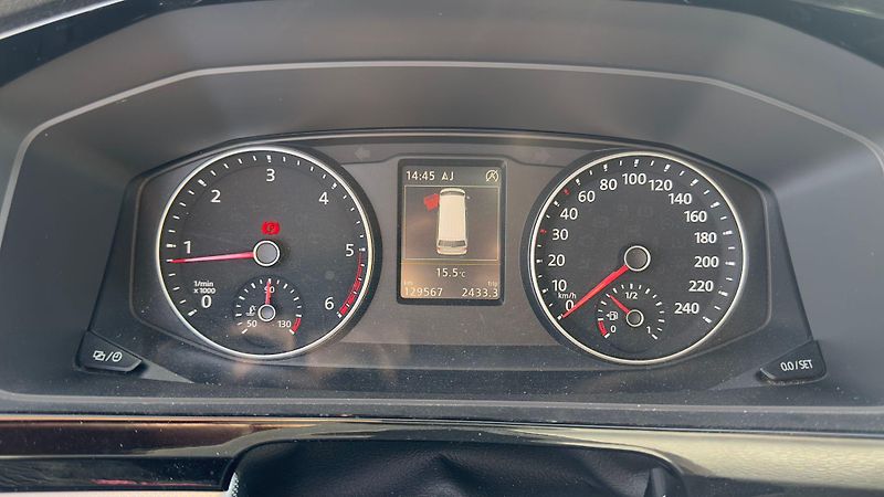 Volkswagen Multivan (2016) - fotka 10 z 13