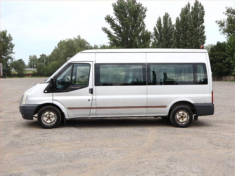 Ford Transit (2008) Trend 2.2 TDCi, Bus, 9Míst - fotka 3 z 12