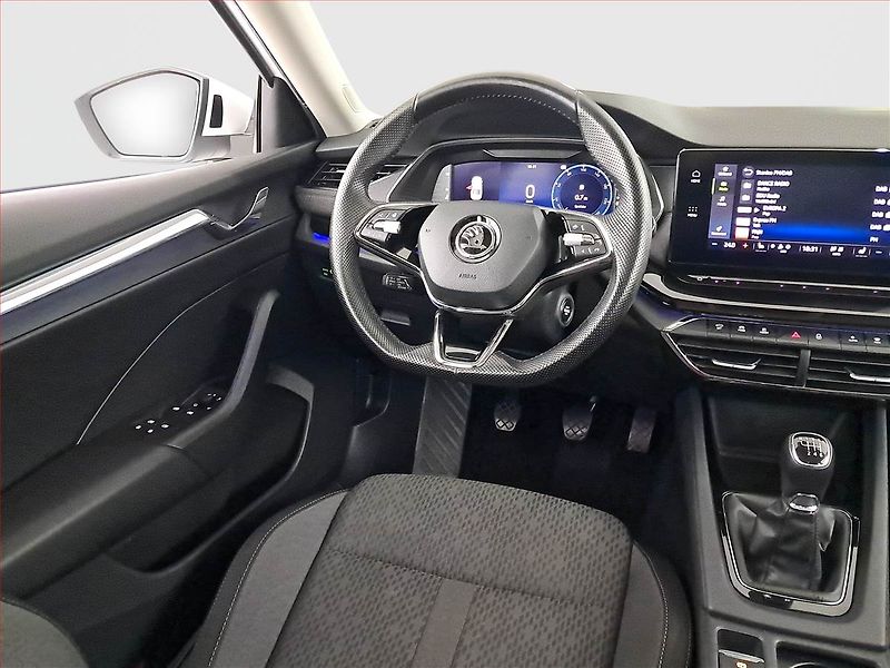 Škoda Octavia (2021) 2.0 TDI, Serv.kniha, Tempomat - fotka 7 z 20