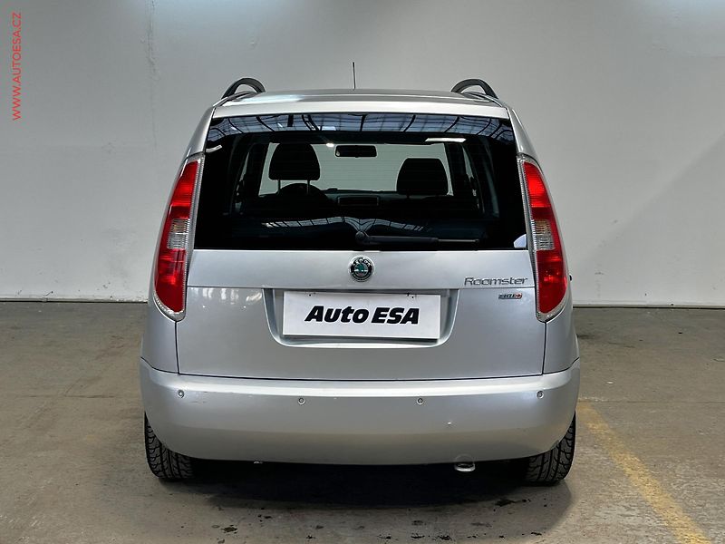 Škoda Roomster (2008) 1.2 12V, ČR, AC - fotka 5 z 13