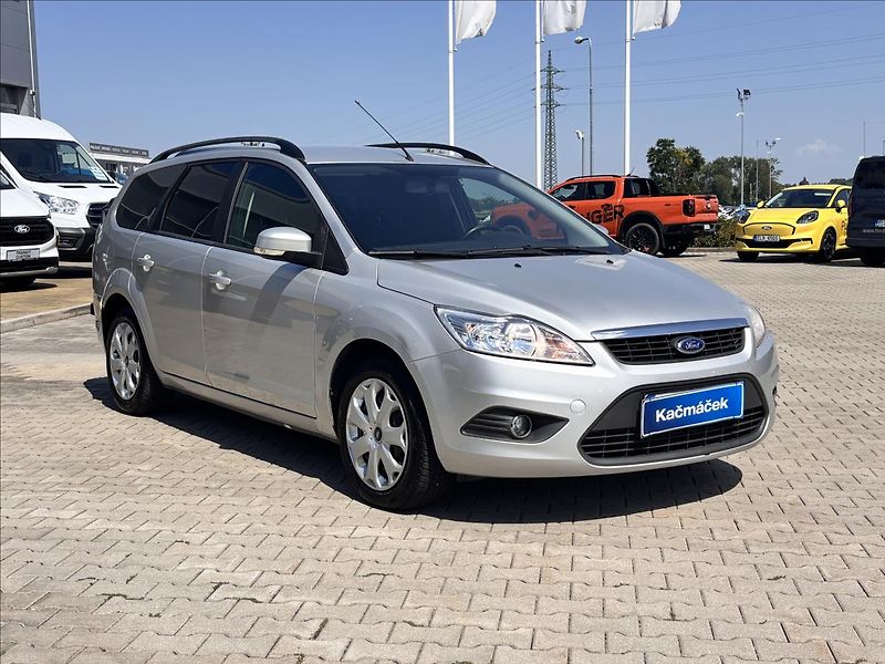 Ford Focus 1,8 TDCi 85kW Ruční ovládání - fotka 7 z 20
