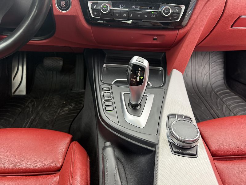 BMW Řada 4 435D 230kW xDRIVE M SPORT KUPÉ - fotka 12 z 16