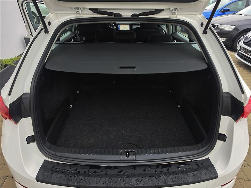Škoda Octavia 1,0 1,0TSi 81KW Ambition DPH - fotka 27 z 42